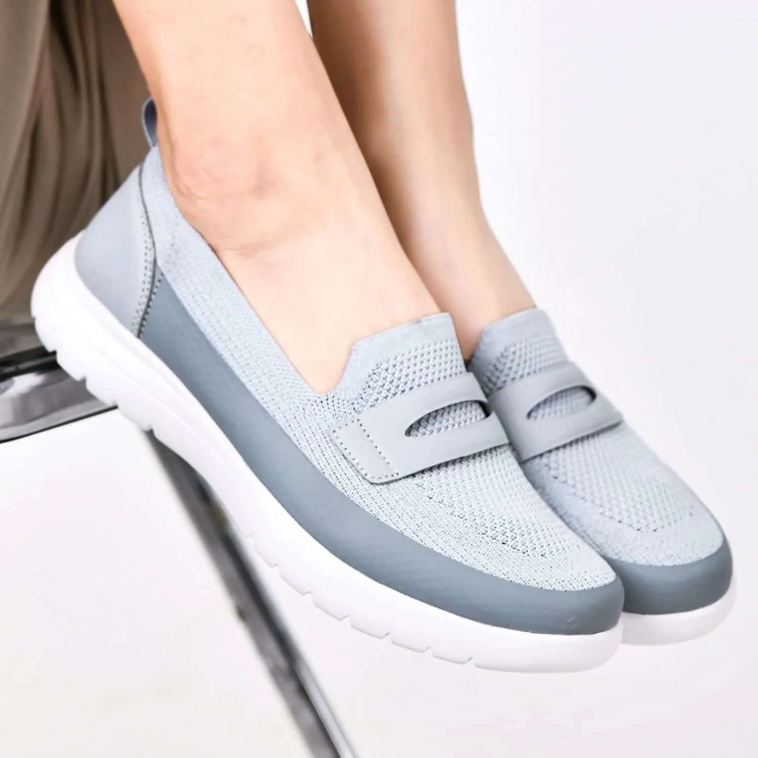 Buyrew Loafers for Women Comfort Slip On Walking Shoes Knit Dressy Comfortable Business Casual Work Flats