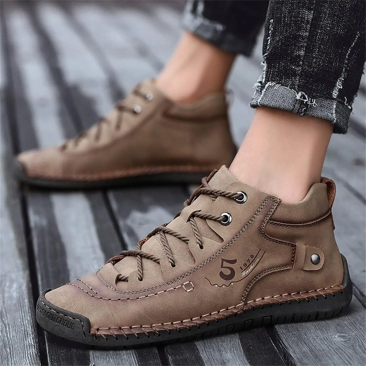 Hiking Casual Boots for Men Fashion High-Top Leather Motorcycle Shoes Lace up Slip on Loafers Mid Top Walking Sneakers