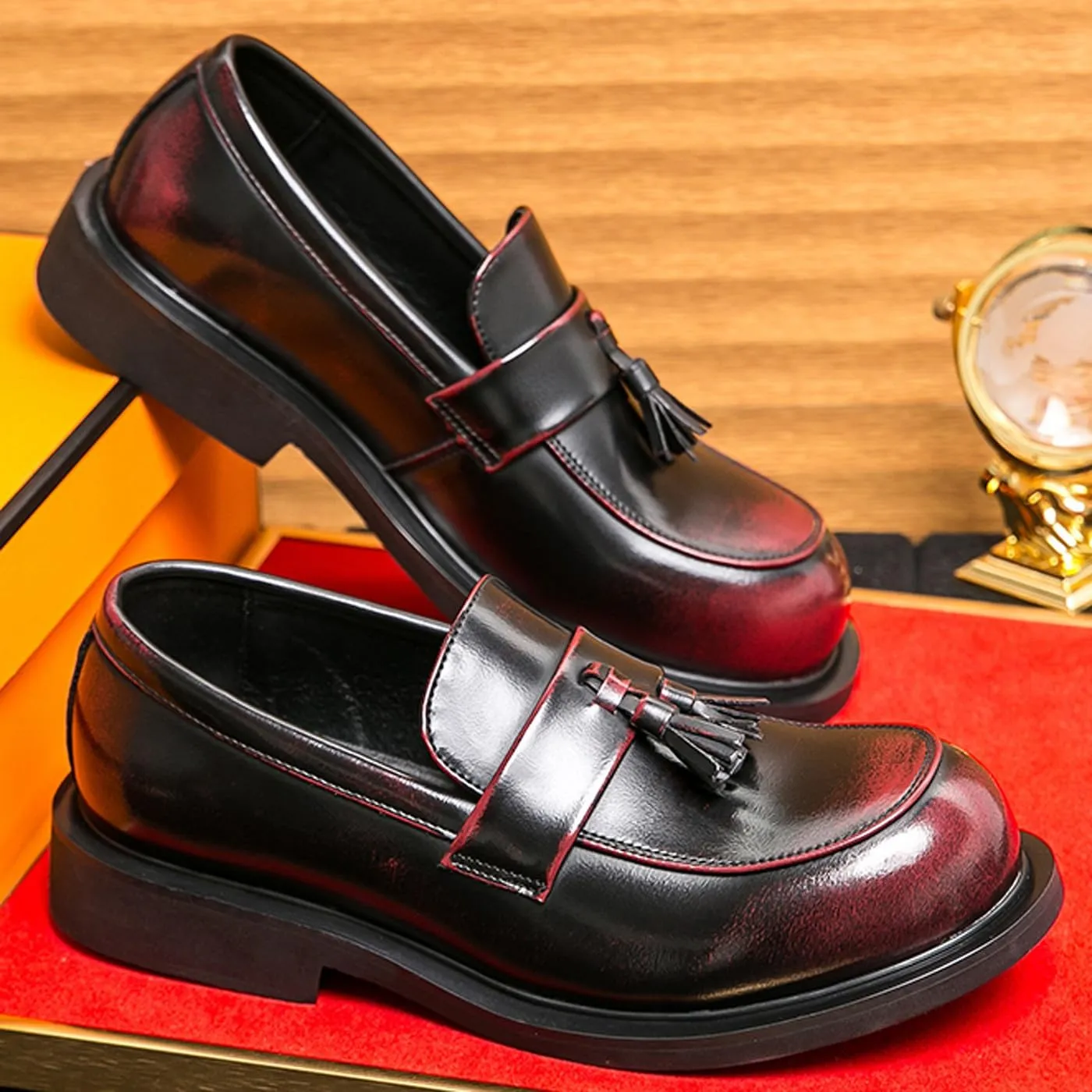 Santimon Loafers for Men Dress Shoes Fashion Casual Slip On Leather Tassel Loafers Business Wedding Prom Boat Shoes