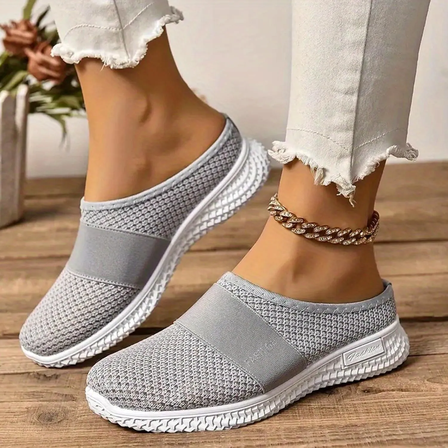 Womens Mules Comfortable Orthopedic Shoes with Arch Support Breathable Hollow Out Clogs Lightweight Open Back Shoes Diabetic Air-Cushion Slip-On Walking Shoe Closed Toe Mules