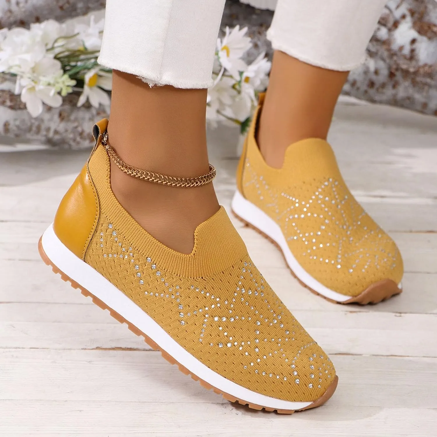 ZSpzx Women's Low-Top Slip Ons Fashion Sneakers Casual Knit Cutout Boat Shoes for Women Comfortable Flats Breathable Padded Insole Slip on Sneaker Ladies Jogging Tennis Footwear for Gym Travel